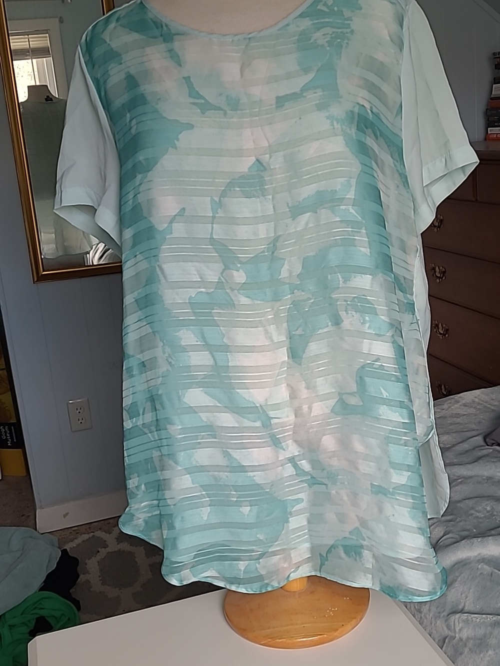 Aqua Short Sleeve Women's Top